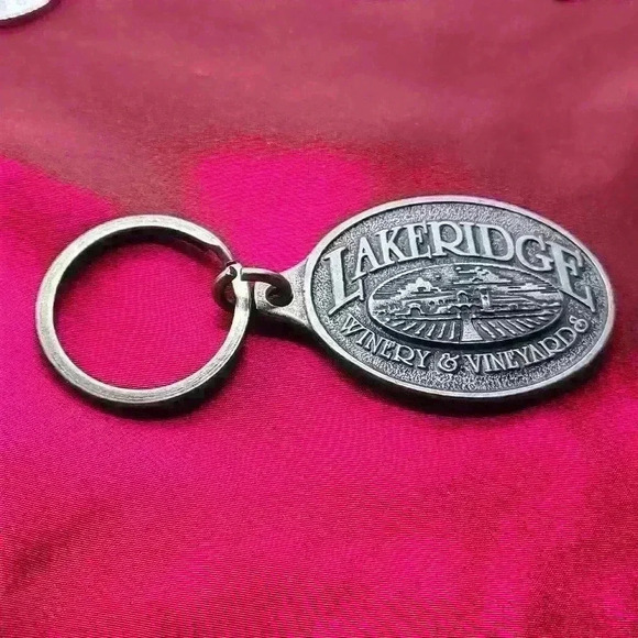 Keychain - Picture 2 of 4